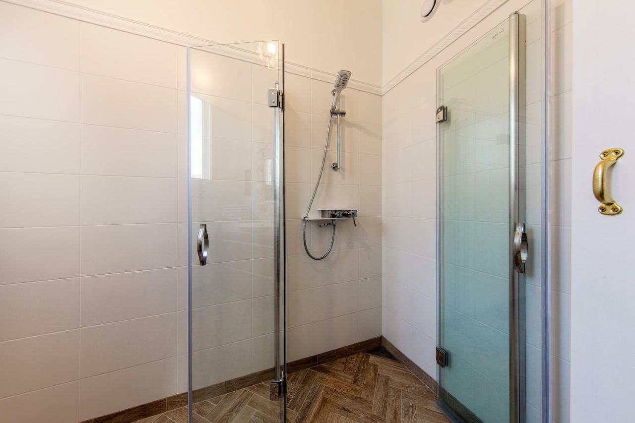 Modern History Apartment Ταλίν Εξωτερικό φωτογραφία