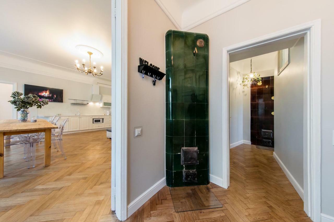 Modern History Apartment Ταλίν Εξωτερικό φωτογραφία